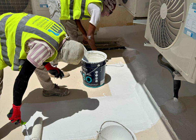 Roof Insulation with PU Coating in Al Markhiya – 10-Year Waterproof Warranty