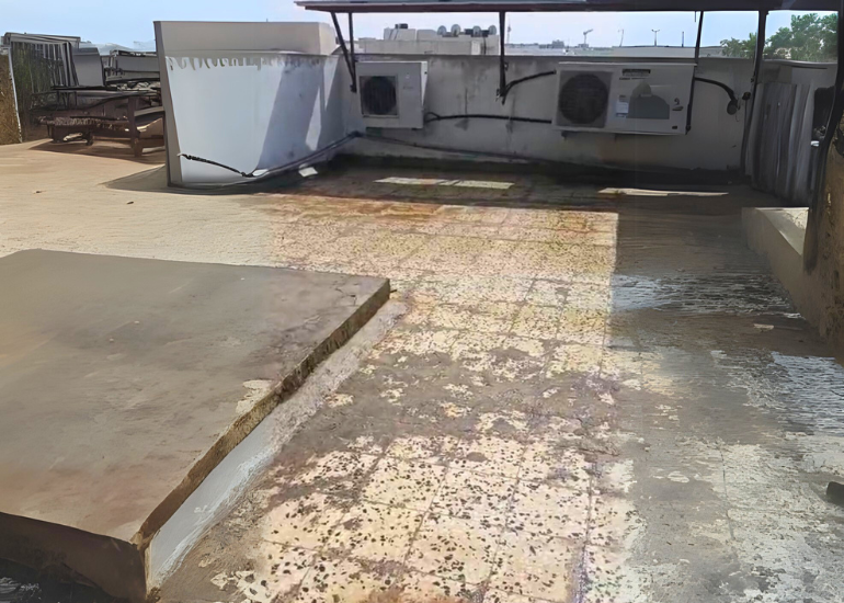 Roof Insulation with PU Coating in Al Markhiya – 10-Year Waterproof Warranty